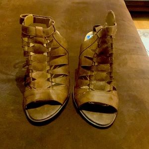 Dress summer sandles-  camel colored